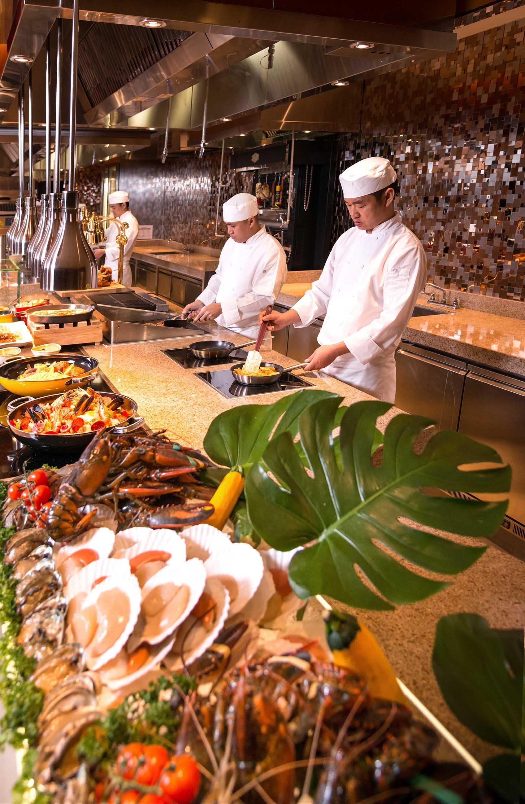 Crowne Plaza Macau, an IHG Hotel Exterior foto A live kitchen at a hotel